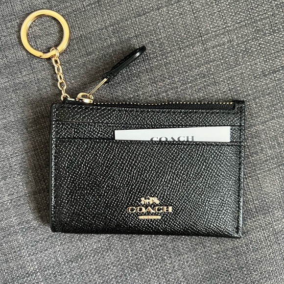 NWT COACH SIGNATURE MINI CREDIT CARD HOLDER CASE WITH KEY RING ON A CHEIN - Picture 1 of 11
